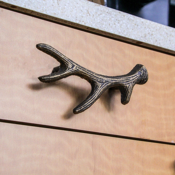 Cast Iron Antler Drawer Pull - Bronze